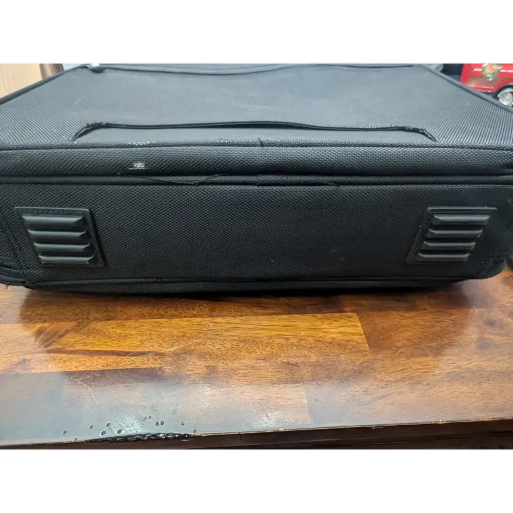 Dell Laptop Briefcase Messenger Bag 15.6